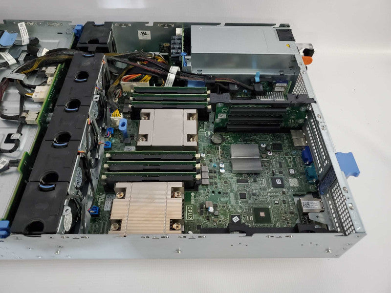 Dell PowerEdge R520 2x Xeon E5-2420(v2) @ 2.2GHz 48GB DDR3 8x 3.5\\" H710P (