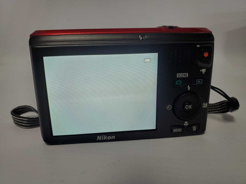 Nikon Coolpix S6300 16.0MP Digital Camera |