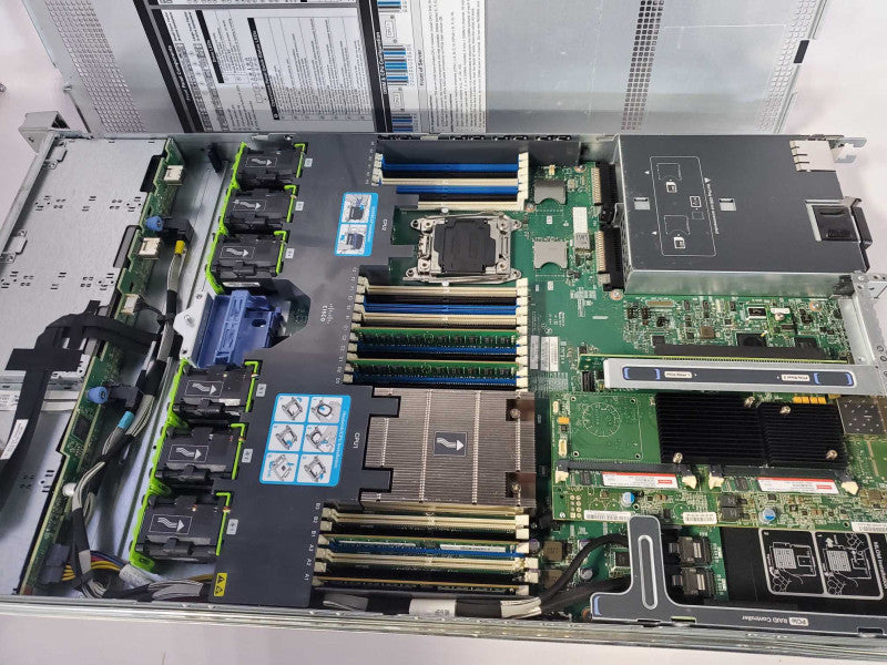 Cisco UCS C220 M4 1x Xeon E5-2609(v3) 1.9GHz 6C/32GB ECC, No HDDs/RAID. ~