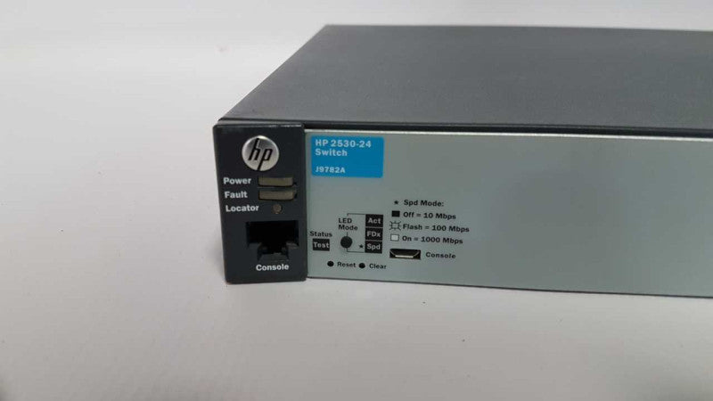 HP 2530-24 switch J9782A 24x ports fast / 2x port gigabit / 2x SFP / reset Q#