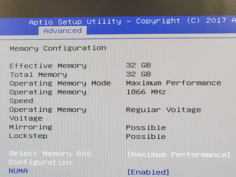 Cisco UCS C220 M4 1x Xeon E5-2630(v3) 2.4GHz 8C/32GB ECC, 12G SAS RAID No HDD ~