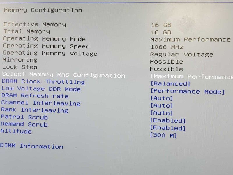 Cisco UCS C220 M3 1x Xeon E5-2609 2.4GHz QC/16GB ECC, No HDDs/RAID Q~