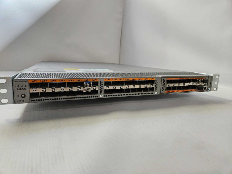 Cisco Nexus 5548UP 32-Port 10Gb SFP+ Network Switch N5K-C5548UP w/ N55-M16UP )