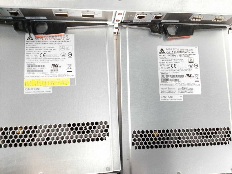 NetApp DS2246 NAJ-1001 Disk Array 2x Controllers IOM6 111-00190+B1 2x PSUs Q$