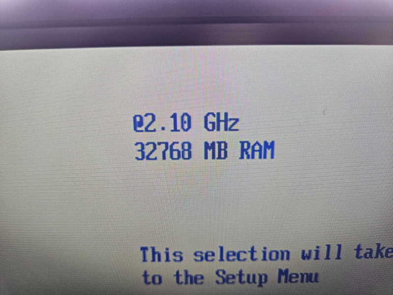 Custom Server- 1x Xeon E5-2620 v4 @ 2.10GHz 32 GB DDR4 RAM 600W PSU )