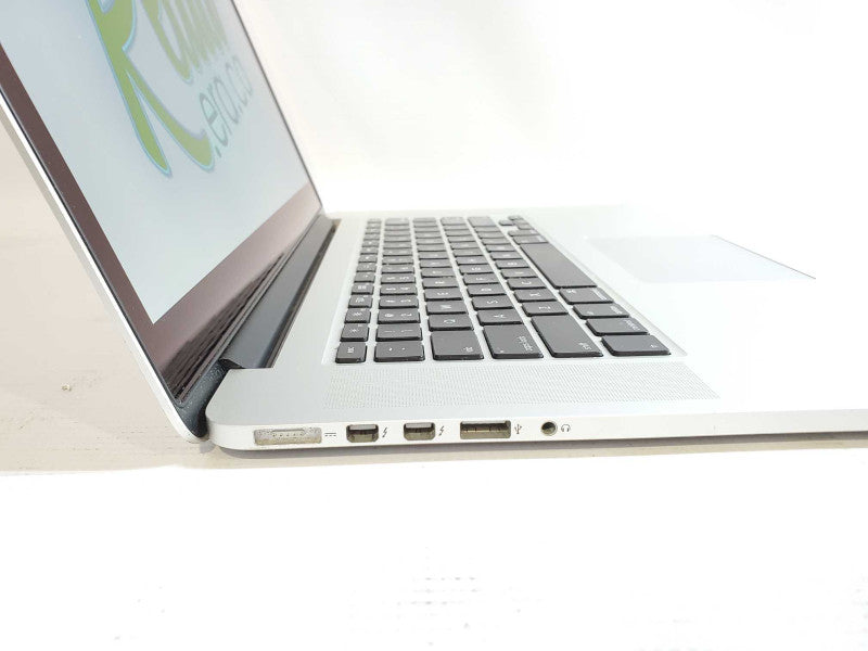 MacBook Pro 2015 15\\" Core i7-4770HQ @ 2.2GHz 16GB DDR3 500GB SSD (