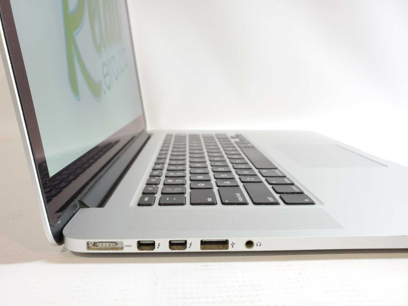 MacBook Pro 2015 15\\" Core i7-4870HQ @ 2.2GHz 16GB DDR3 250GB SSD M370x 2GB (