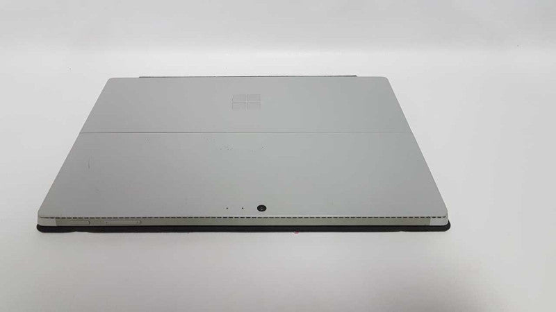 Windows Surface Pro 4 i5-6300U @ 2.40ghz / 4gb ram / 128gb ssd / READ #
