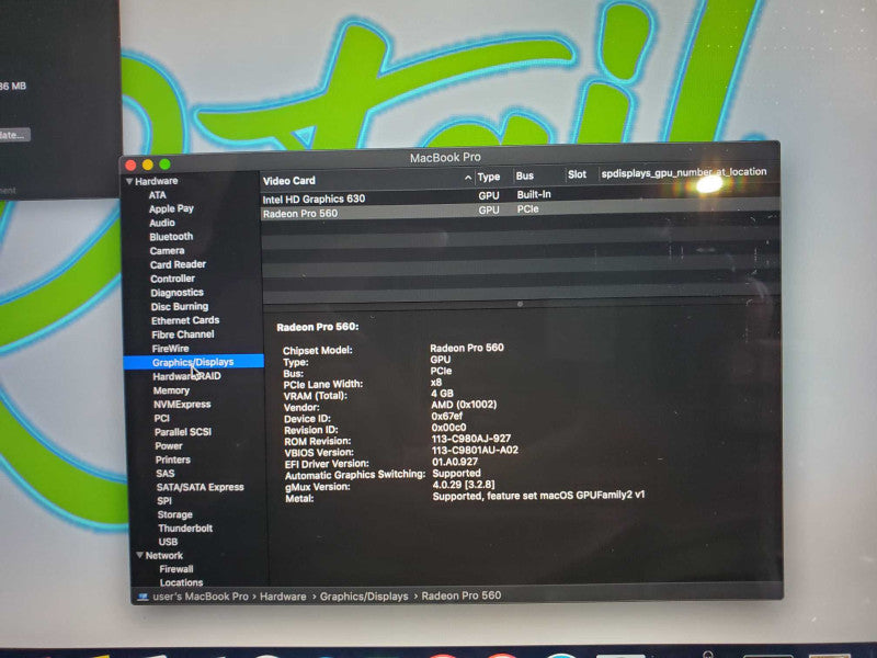 MacBook Pro 2017 15\\" Core i7-7820HQ @ 2.9GHz 16GB DDR3 500GB SSD R560 4GB [Read] (