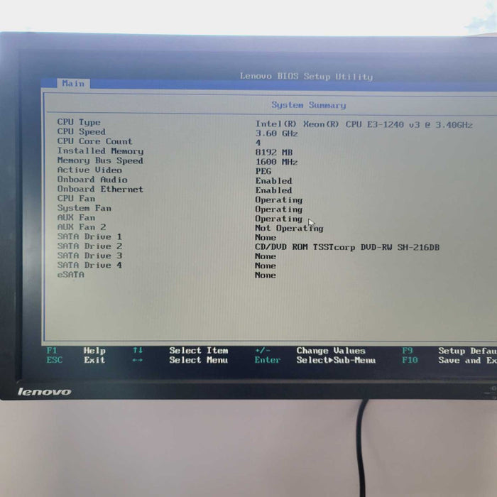 LENOVO THINKSTATION E32 Xeon E3-1240 v3@3.40 8GB RAM  Q=
