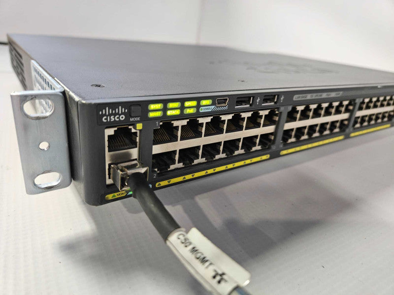 Cisco Catalyst WS-C2960X-48FPS-L 48-Port POE+ Gigabit Switch )