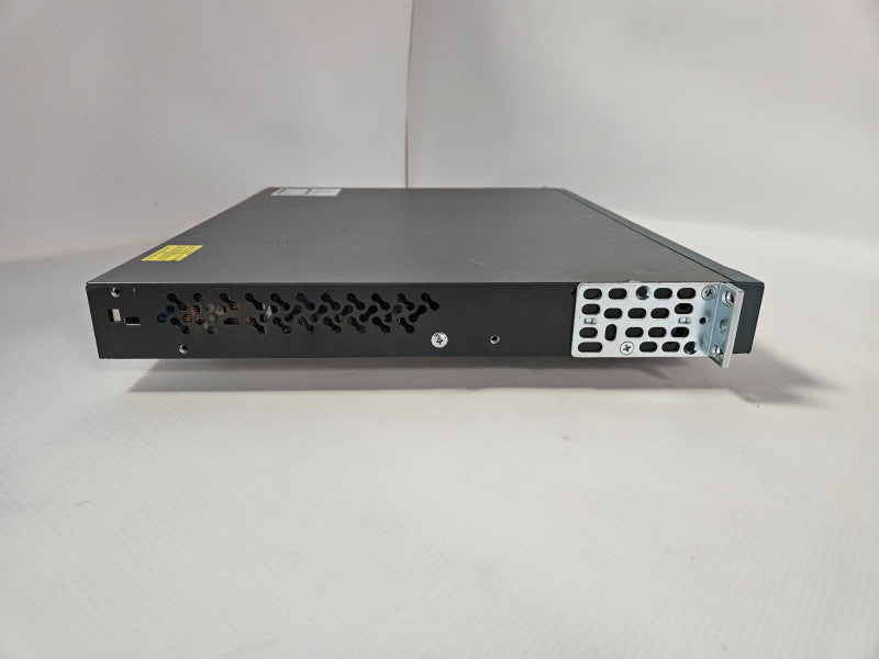 Cisco Catalyst 2960S PoE+ WS-C2960S-48LPS-L Gigabit Ethernet Network Switch )