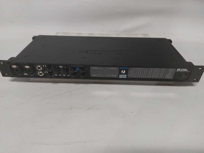 MOTU 828mk3 Hybrid FireWire/USB2 Audio Interface with On-Board Effects/Mixing