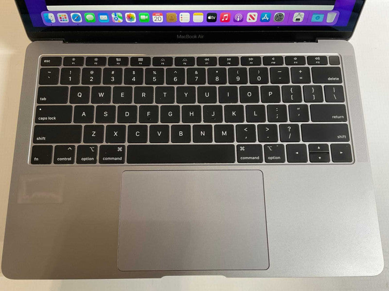 MacBook Air Retina 13-inch 2018 with i5-8210Y CPU 16GB RAM 250GB Storeage -