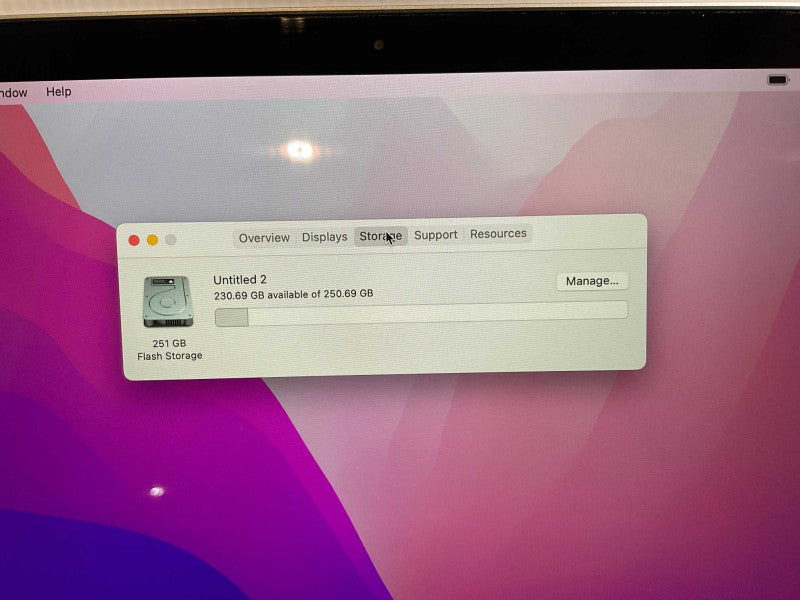 MacBook Air Retina 13-inch 2018 with i5-8210Y CPU 16GB RAM 250GB Storeage -