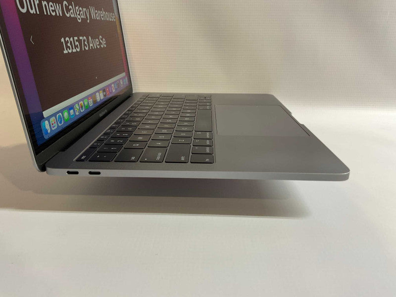2017 MacBook Pro 13-inch with i7-7660U CPU 16GB RAM & 500GB Storage  -
