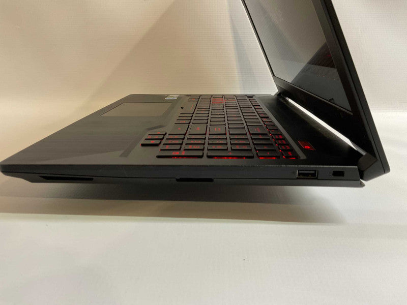 ASUS FX503VD with i7-7700HQ CPU 24GB RAM & 512GB NVMe  -