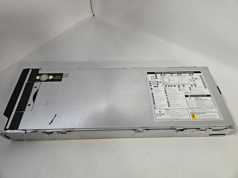 HP ProLiant 460 Series Gen9 Blade 1x E5-2667 V4 NO RAM Q)