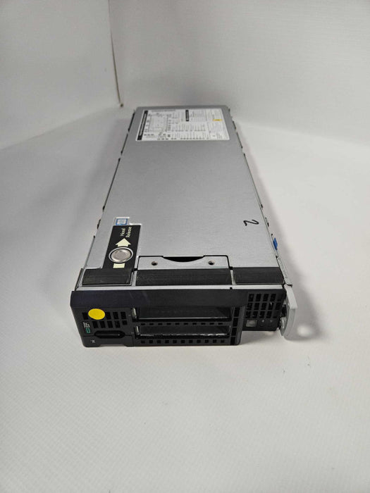 HP ProLiant 460 Series Gen9 Blade 2x E5-2667 V4 NO RAM Q)