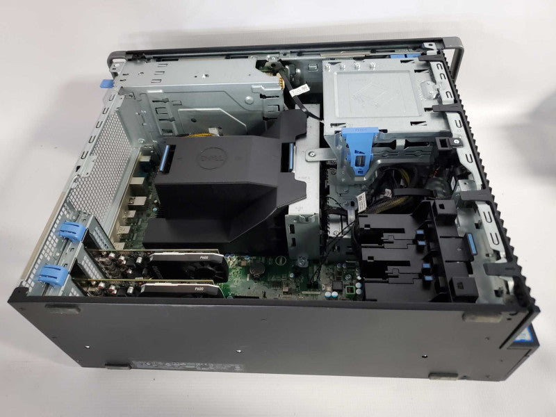 Dell Precision T5820 Xeon W-2123 @ 3.6GHz 32GB DDR4 4x 3.5\\" No HDD 2x Quadro P600 (