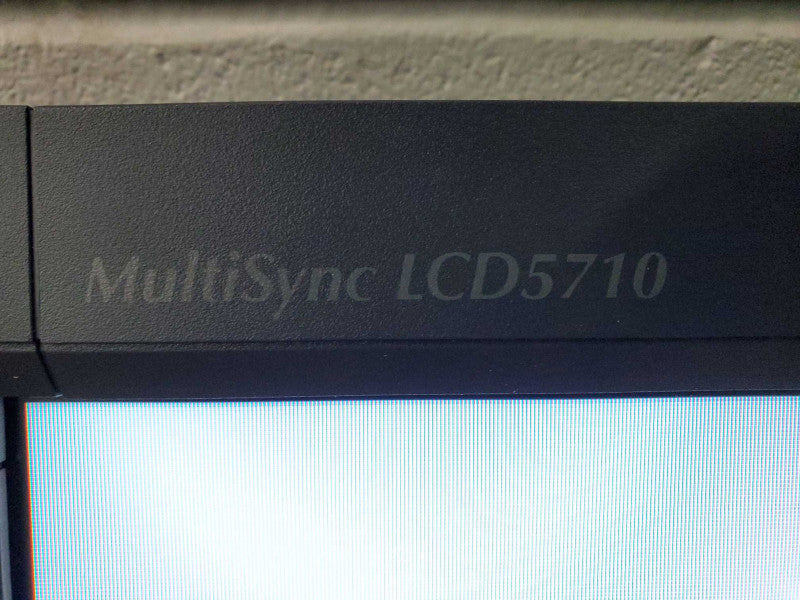 NEC Multisync LCD5710 [57\\" TV] Q(