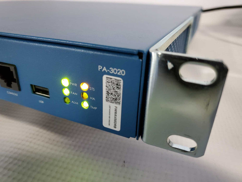 Palo Alto PA-3020 Enterprise Networks Gigabit Firewall Security Appliance (