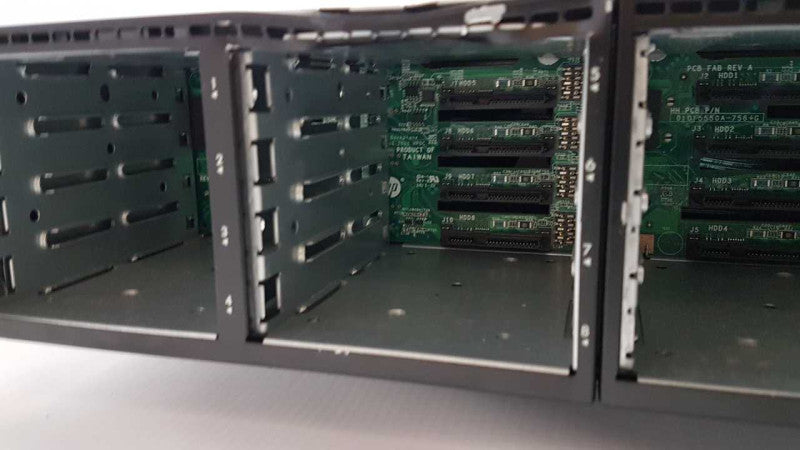 HP Proliant DL380p Gen8 2x Xeon E5-2609 @ 2.40ghz / 16gb ram / P420i raid #