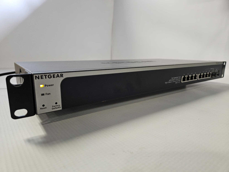 Netgear ProSAFE 8 Port 10G Smart Managed Switch XS708T-100NES )