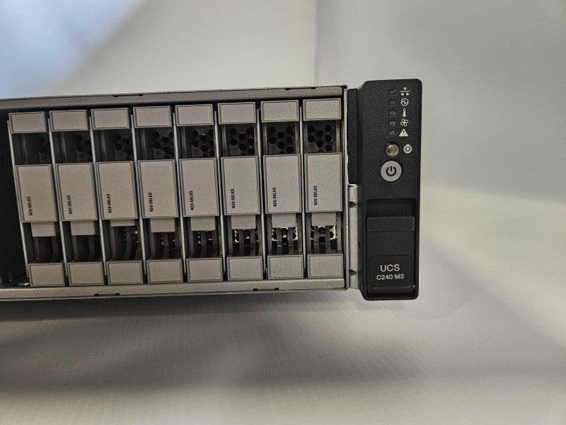 Cisco UCS C240 M3S 2U SERVER 2x Xeon E5-2680 0 @2.70GHz 96GB Ram 2x 1200 PSU )