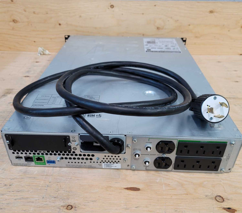 APC SMT3000RM2UC Smart-UPS 3000VA LCD RM 2U 120V With SmartConnect Q=