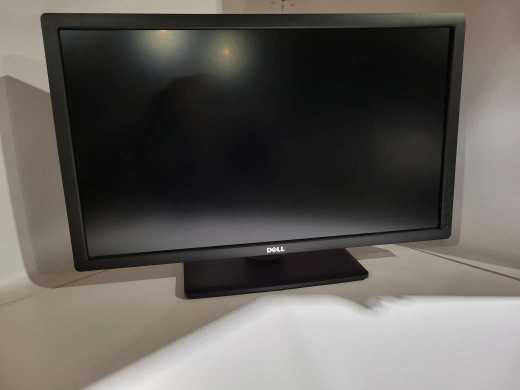 Dell UltraSharp U2713HMt 27\\" Inch LED Monitor HDMI DP DVI USB 3.0