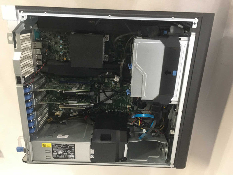 Dell precision T3610 Xeon E5-1620 v2 @ 3.70GFHz / 32 GB / 2x Quadro K620 #