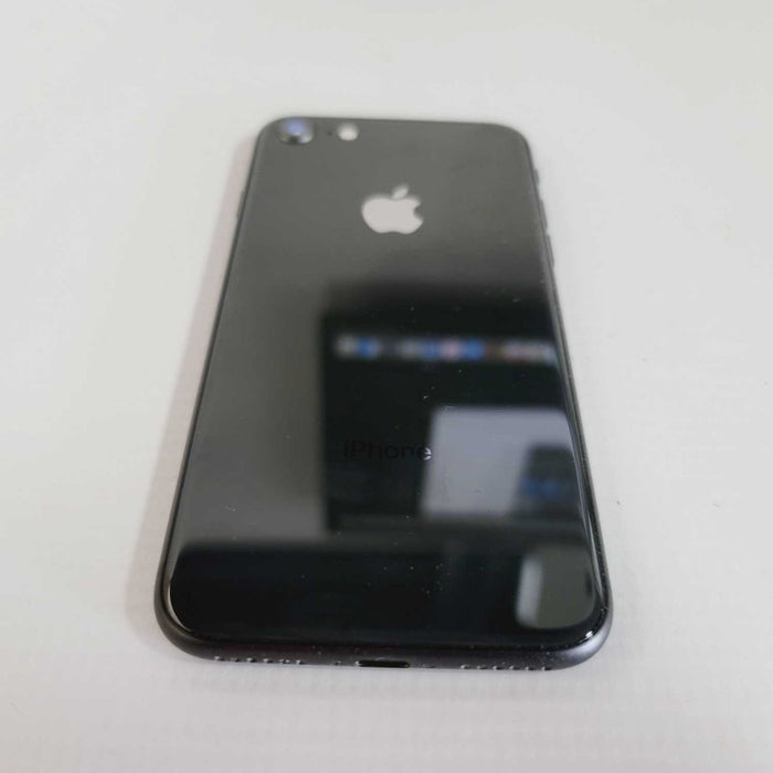 Apple iPhone 8 64GB Unlocked =