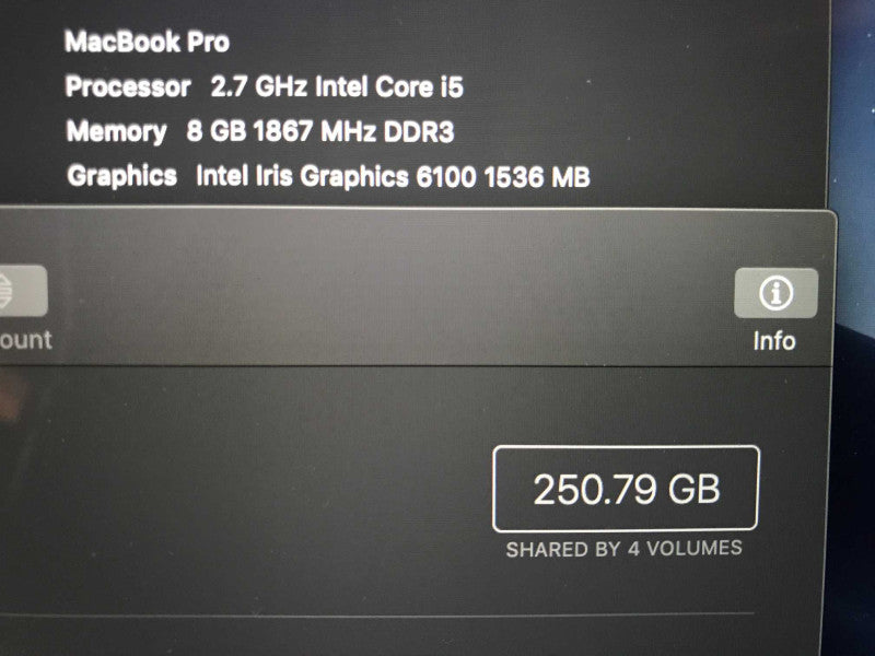 MacBook Pro 13\\" 2015 (A1502) i5 @ 2.7GHz, 8GB DDR3, 250GB SSD