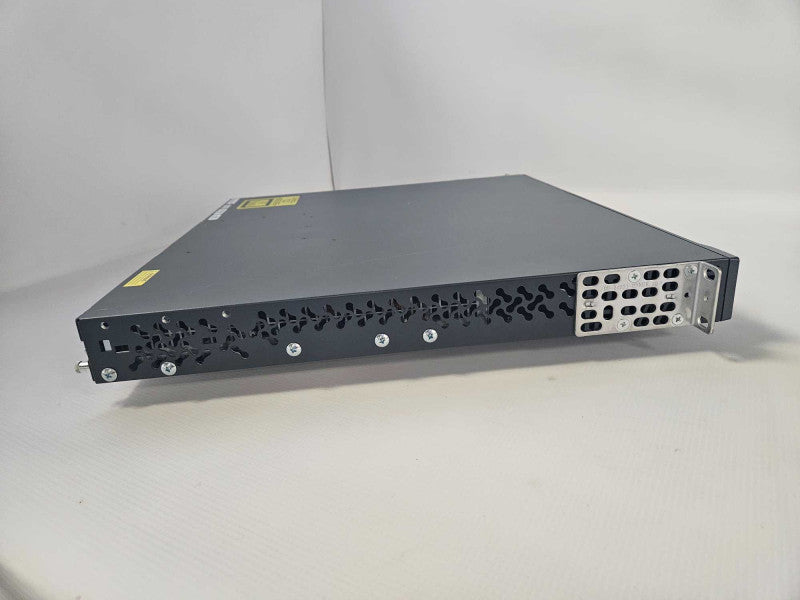 Cisco WS-C3750E-24TD-S 24 Port Gigabit Ethernet Switch Q)