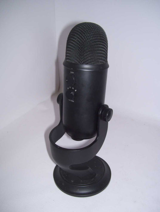 Blue Yeti Microphone * *