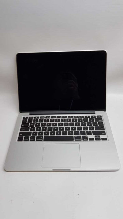 Apple Macbook Pro 2015 i7-5557U @ 3.10ghz / 8gb ram / READ #