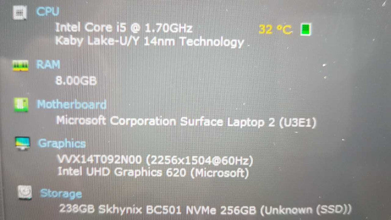 Windows Surface Laptop 2 i5-8350U @ 1.70ghz  / 8gb ram / 256gb SSD  #