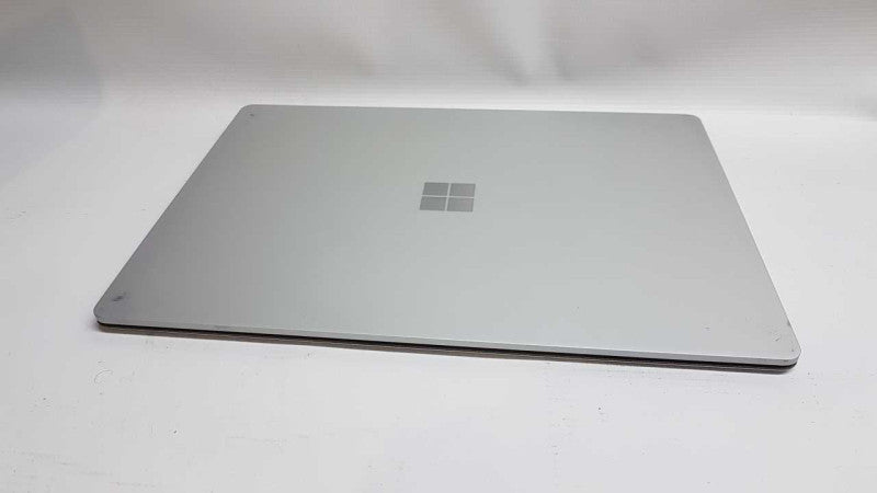 Windows Surface Laptop 2 i5-8350U @ 1.70ghz  / 8gb ram / 256gb SSD  #