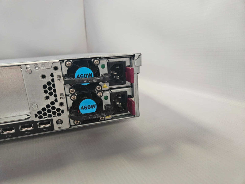 HP ProLiant DL380P Gen8 2x Xeon E5-2609 v2 @2.50GHz 32GB RAM P420i RAID 2 PSU )