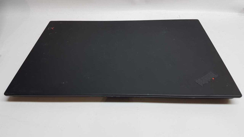 Lenovo Thinkpad X1 Carbon 6th i5-8250U @ 1.60ghz / 8gb ram / READ #