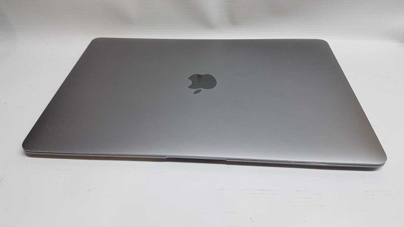 Macbook Air 13\\" 2018 I5-8210Y @ 1.6ghz / 16gb ram / READ #