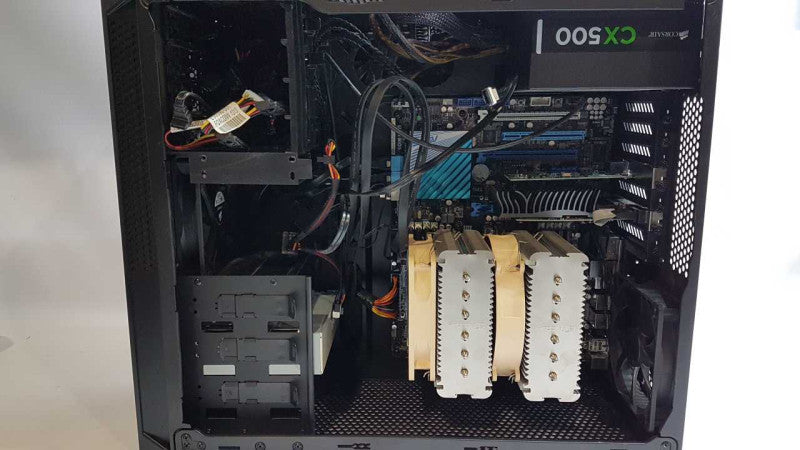 Custom PC i7-4930k @ 3.40ghz / 32gb ram / Air cooler 2x fans - READ #