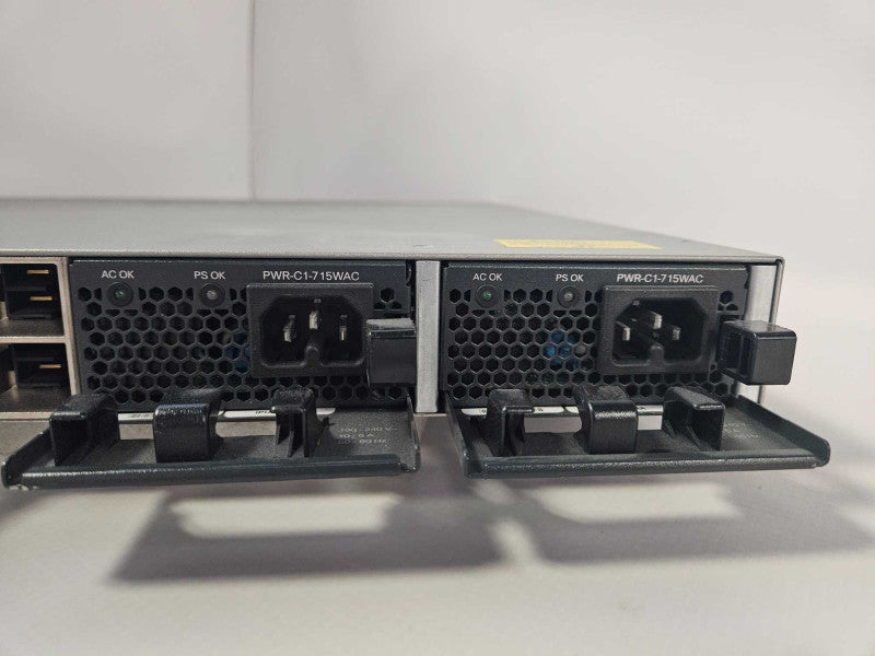 Cisco WS-C3850-24P-S 24 Port PoE Gigabit IP Base Switch )