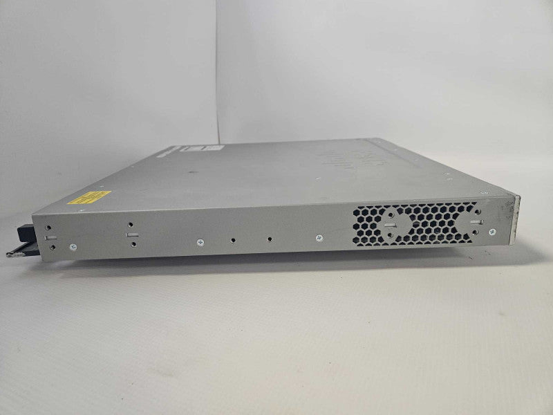 Cisco WS-C3850-24P-S 24 Port PoE Gigabit IP Base Switch **READ** )