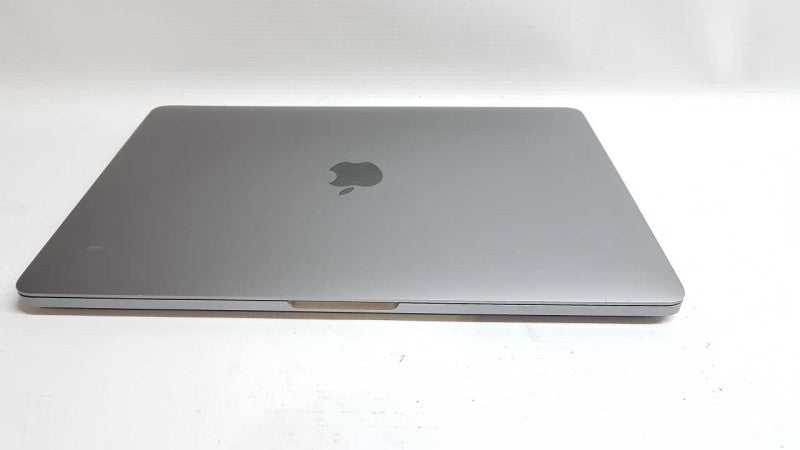 Macbook Pro 2020 I5-1038NG7 @ 2.00ghz / 16gb ram / READ #
