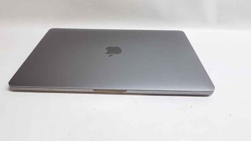 2017 Macbook Pro I7-7660U @ 2.50ghz / 16gb ram / 13\\" / READ #
