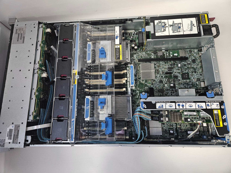 HP ProLiant DL380P Gen8 2x Xeon E5-2609 0 @ 2.40GHz 32 GB RAM P420 RAID  )
