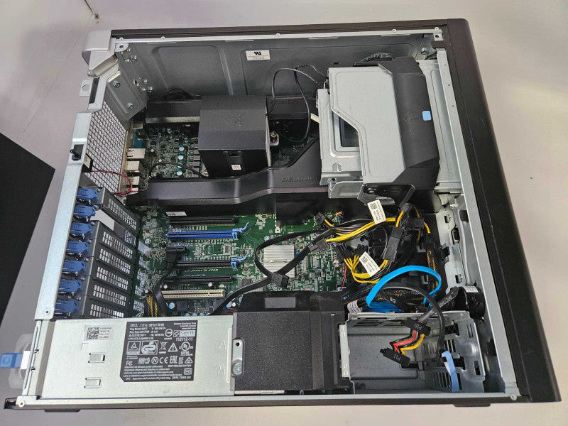 Dell Precision 5810 Xeon E5-2687W v4 @ 3.00GHz 32GB DDR4 ECC RAM NO GPU )
