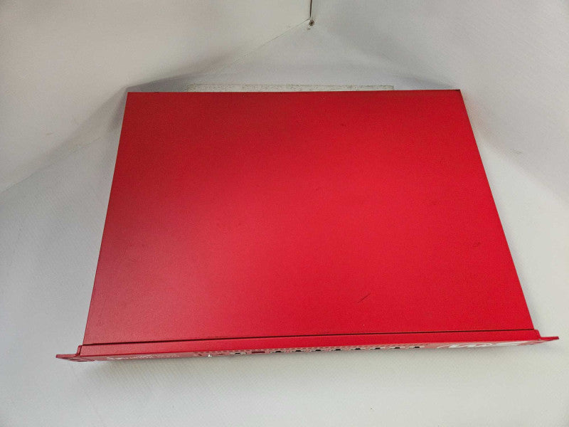 WatchGuard Firebox M370 8-Port GbE Network Security Appliance )